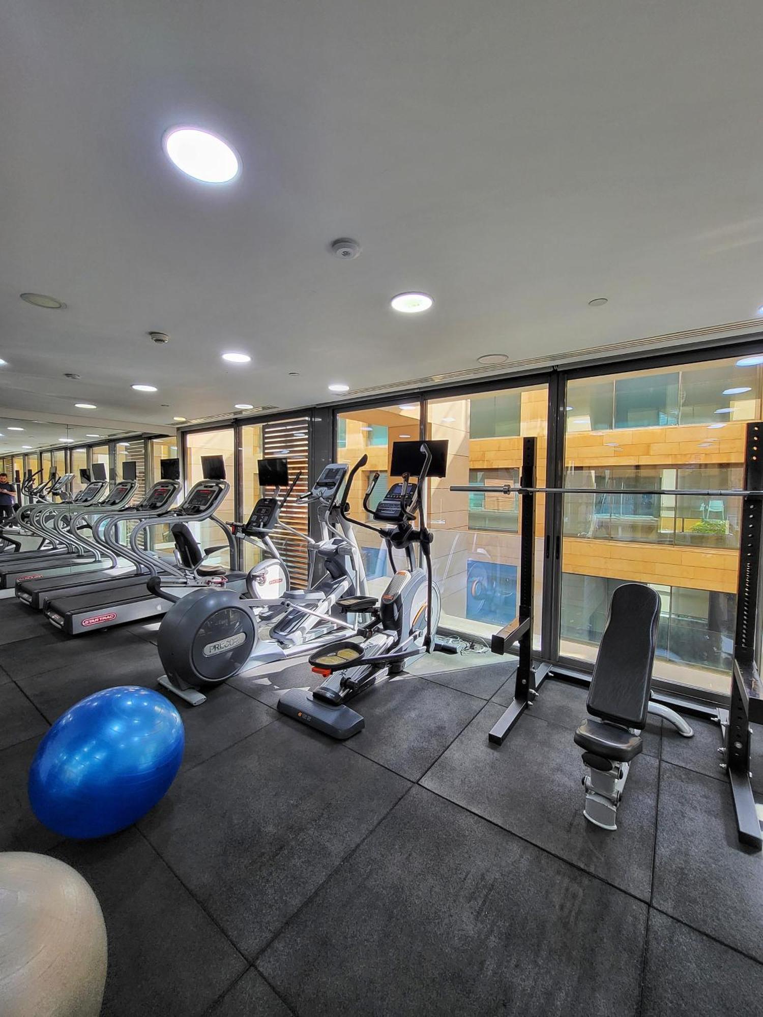 Monot Suites Beirut Exteriör bild