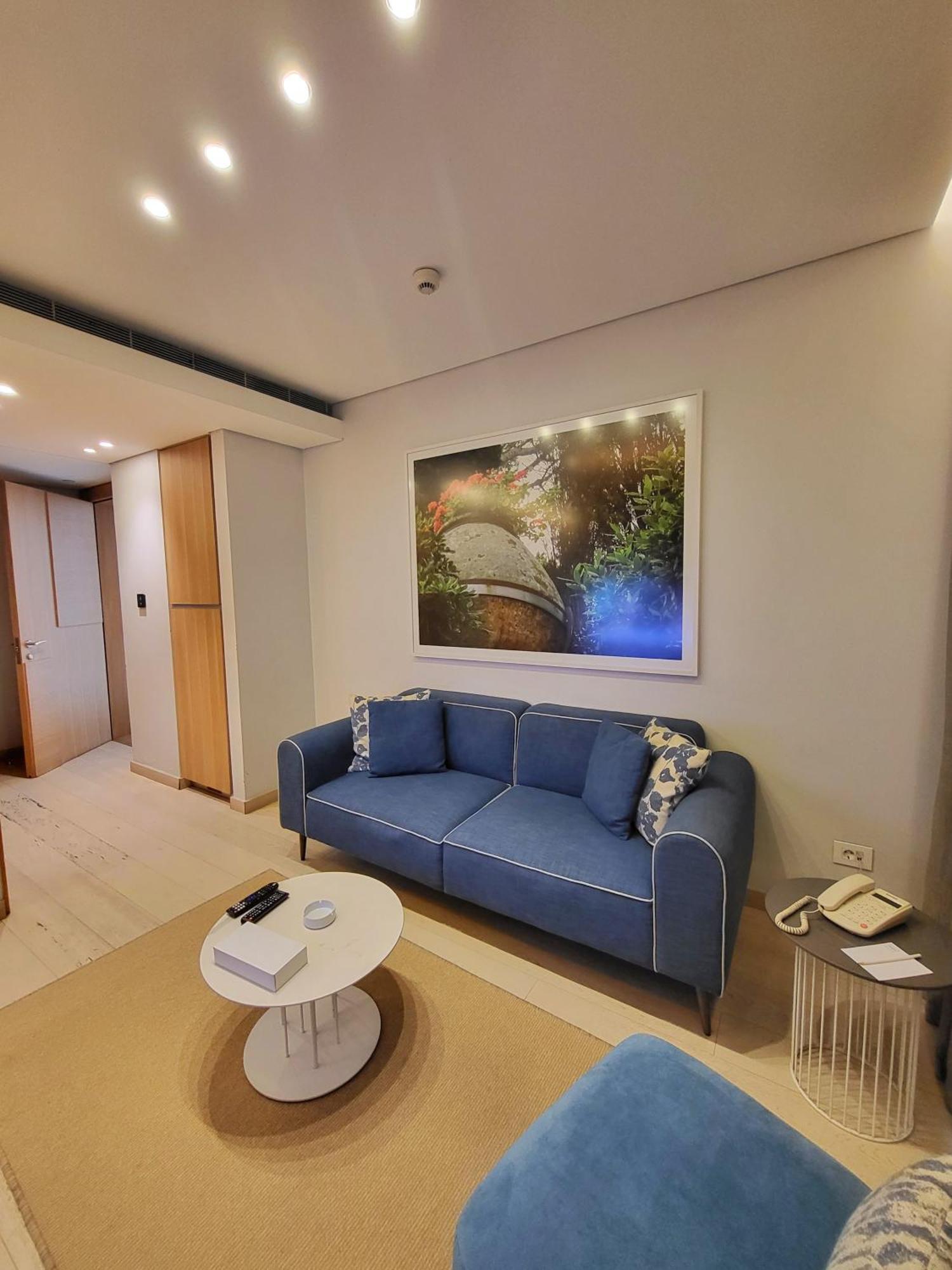 Monot Suites Beirut Exteriör bild